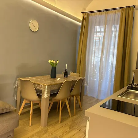 Al Centro Di Apartmán *