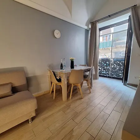 Al Centro Di Apartmán *